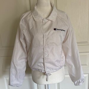 Champion Women’s White Cropped Jacket Size Small